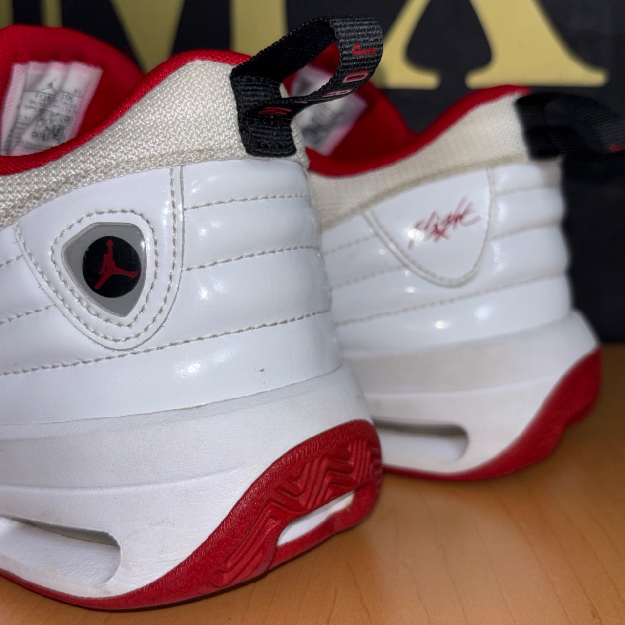 Air Jordan 17 Retro Blanco y Rojo · Foto 4