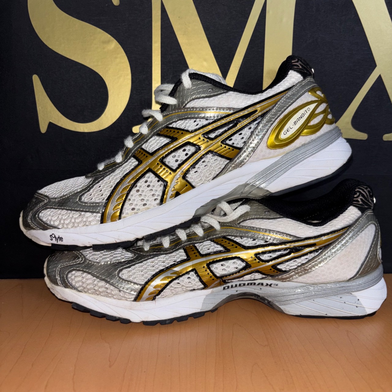 Asics Gel-Bandito blanco, dorado y plateado · Foto 3