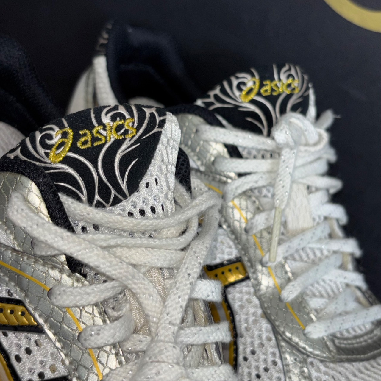 Asics Gel-Bandito blanco, dorado y plateado · Foto 4