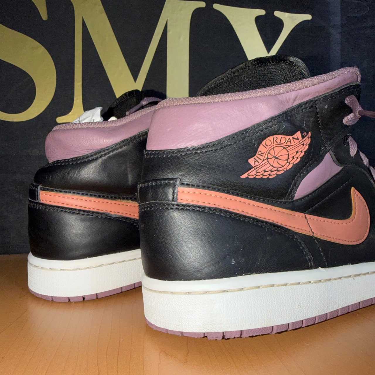 Air Jordan 1 Mid · Foto 4