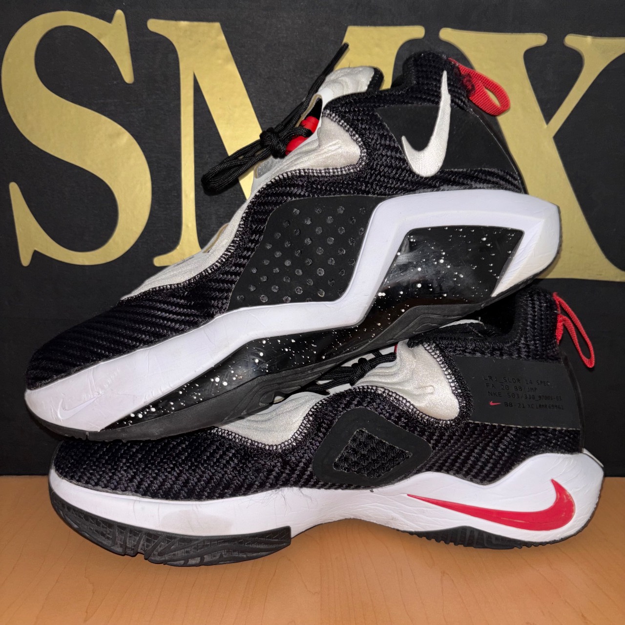 Nike LeBron Soldier 14 · Foto 3