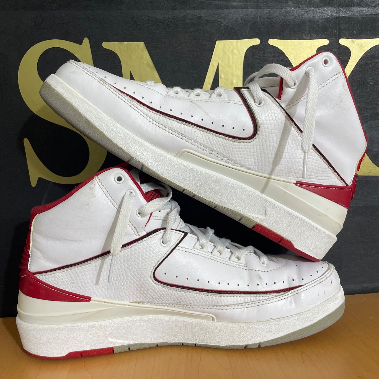 Air Jordan 2 Retro White/Varsity Red · Foto 3