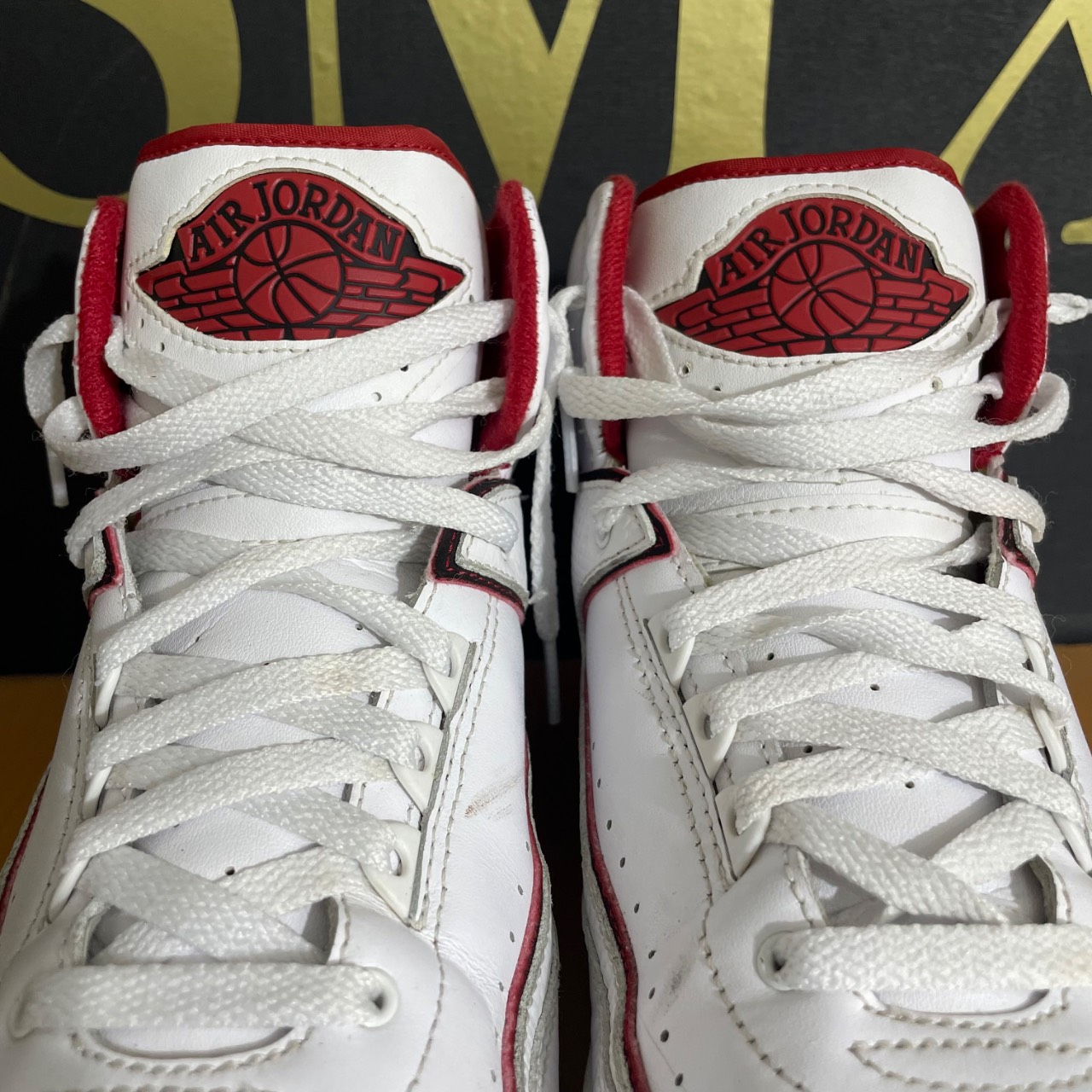 Air Jordan 2 Retro White/Varsity Red · Foto 4