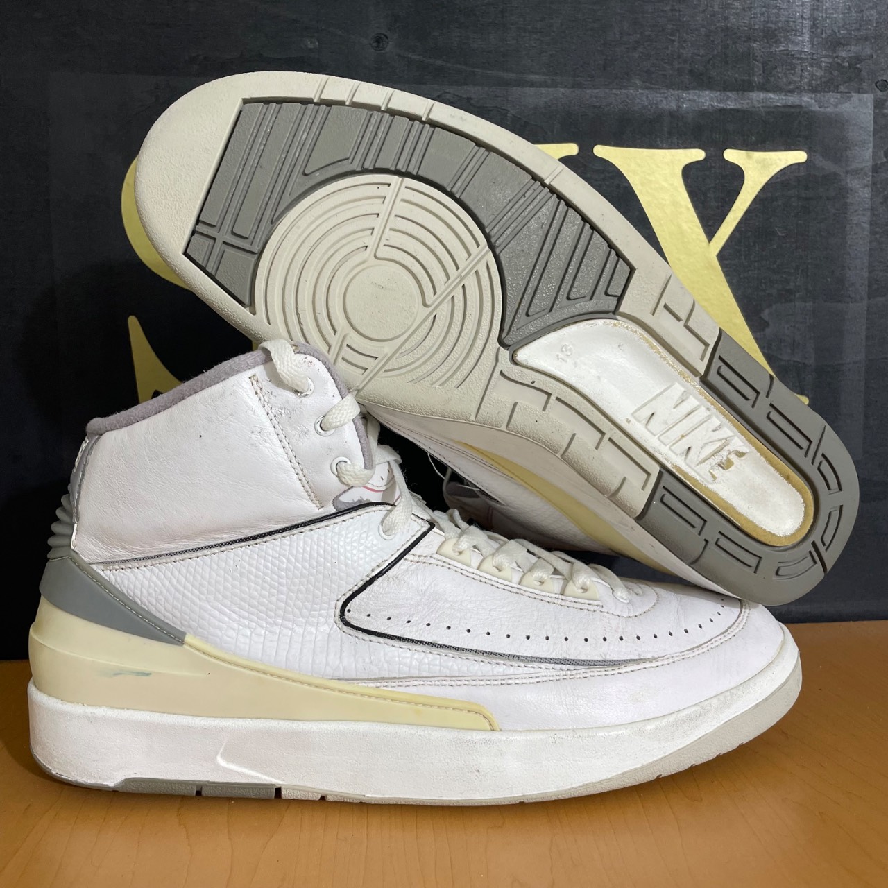 Air Jordan 2 Retro OG · Foto 1
