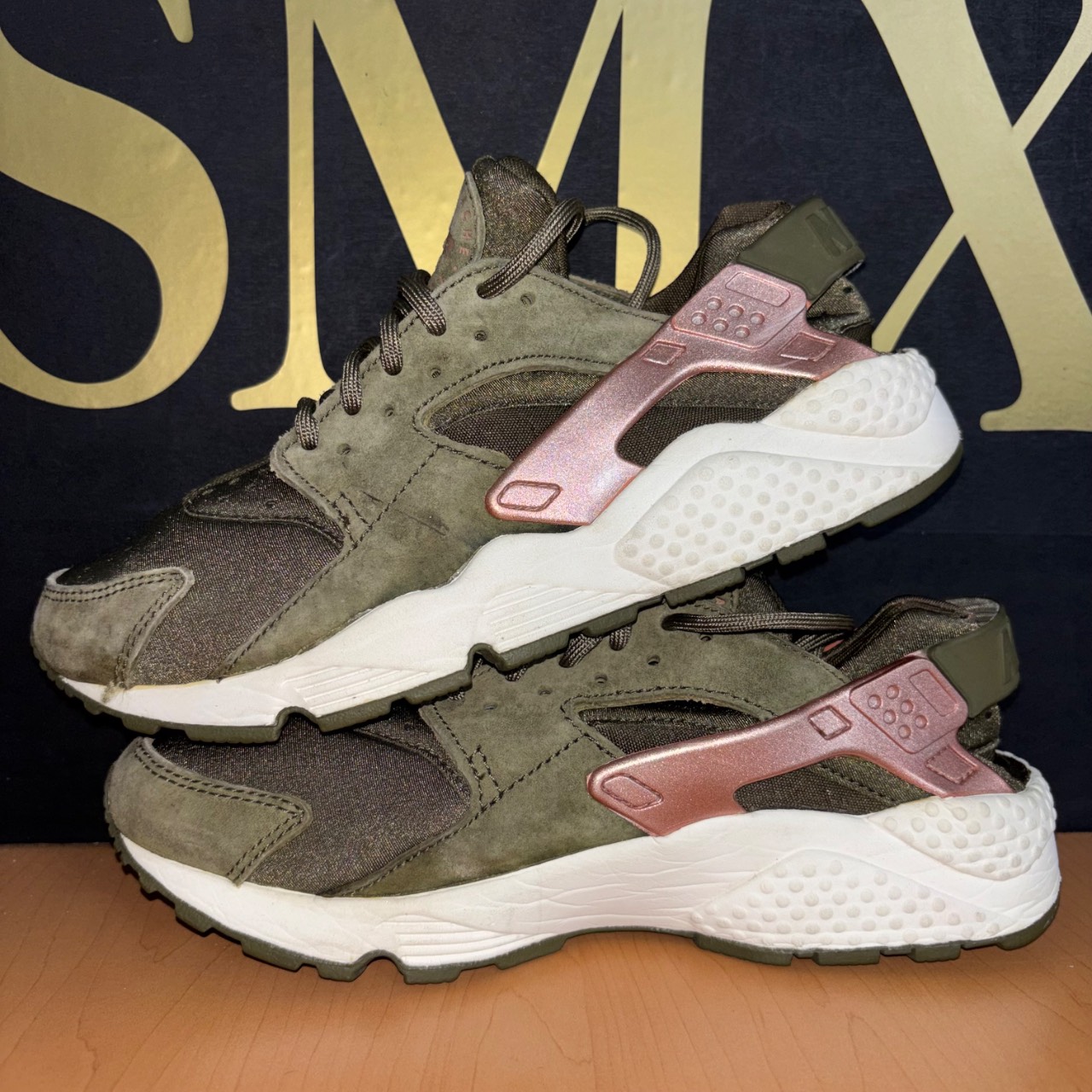 Nike Air Huarache Run Olive Canvas/Metallic Rose Gold · Foto 4