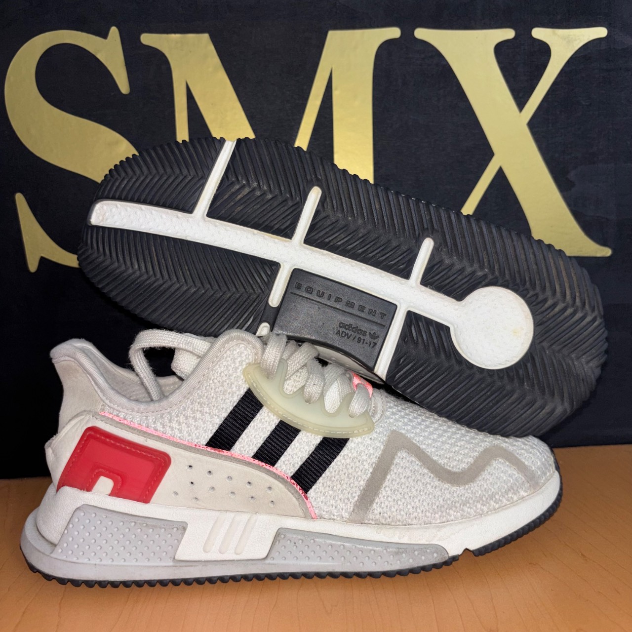 adidas EQT Cushion ADV Running White/Core Black/Light Scarlet · Foto 1