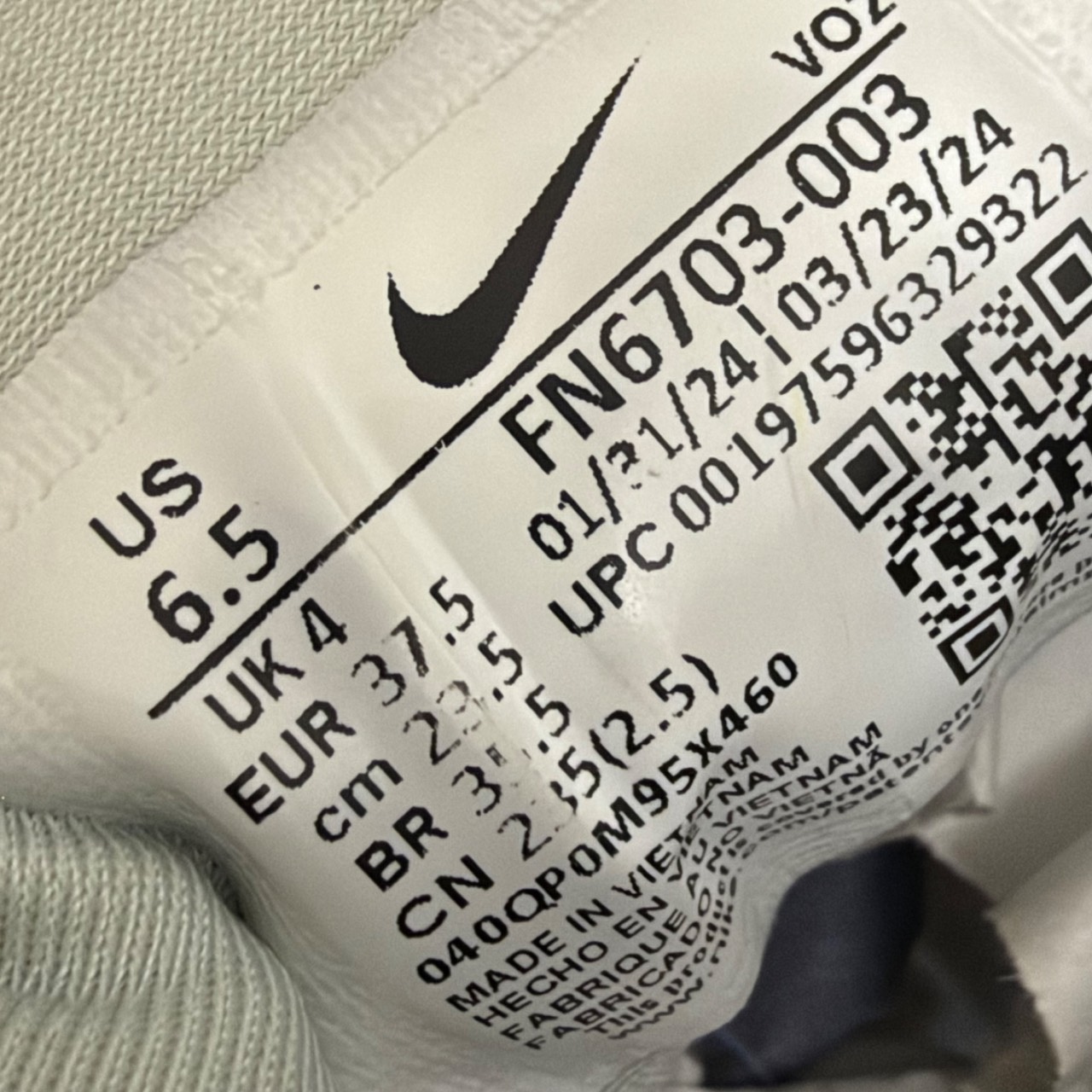 Nike Zoom Vomero 5 · Foto 5