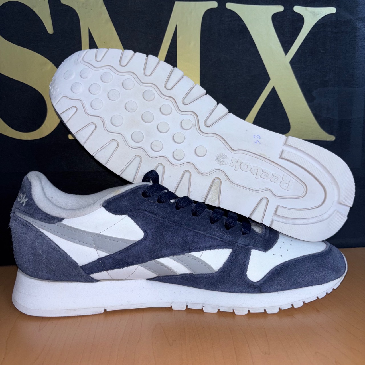 Reebok Classic Leather gris oscuro, blanco y gris claro · Foto 2