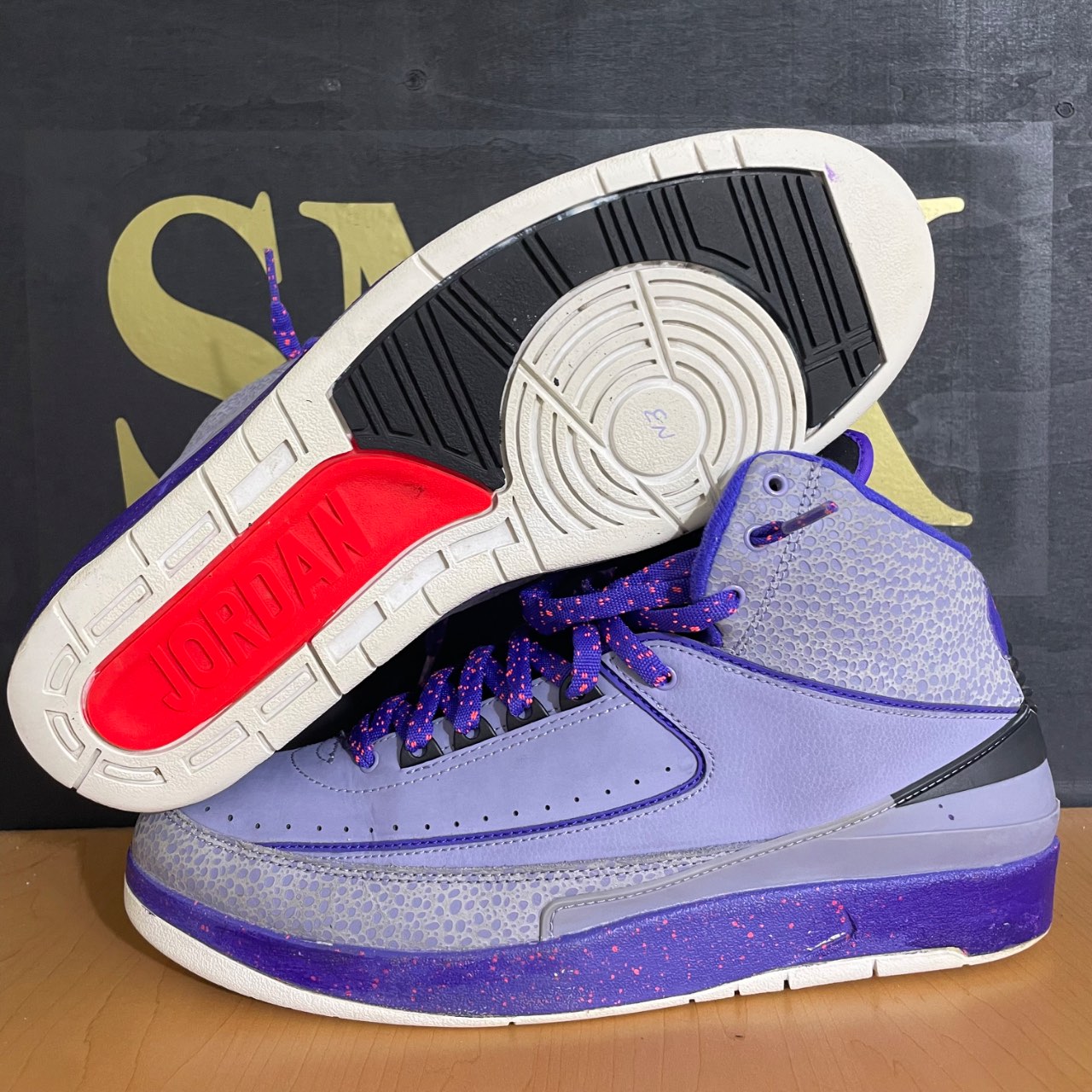 Air Jordan 2 Retro Iron Purple · Foto 2