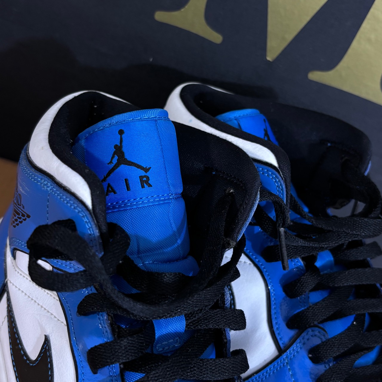 Air Jordan 1 Mid SE · Foto 4