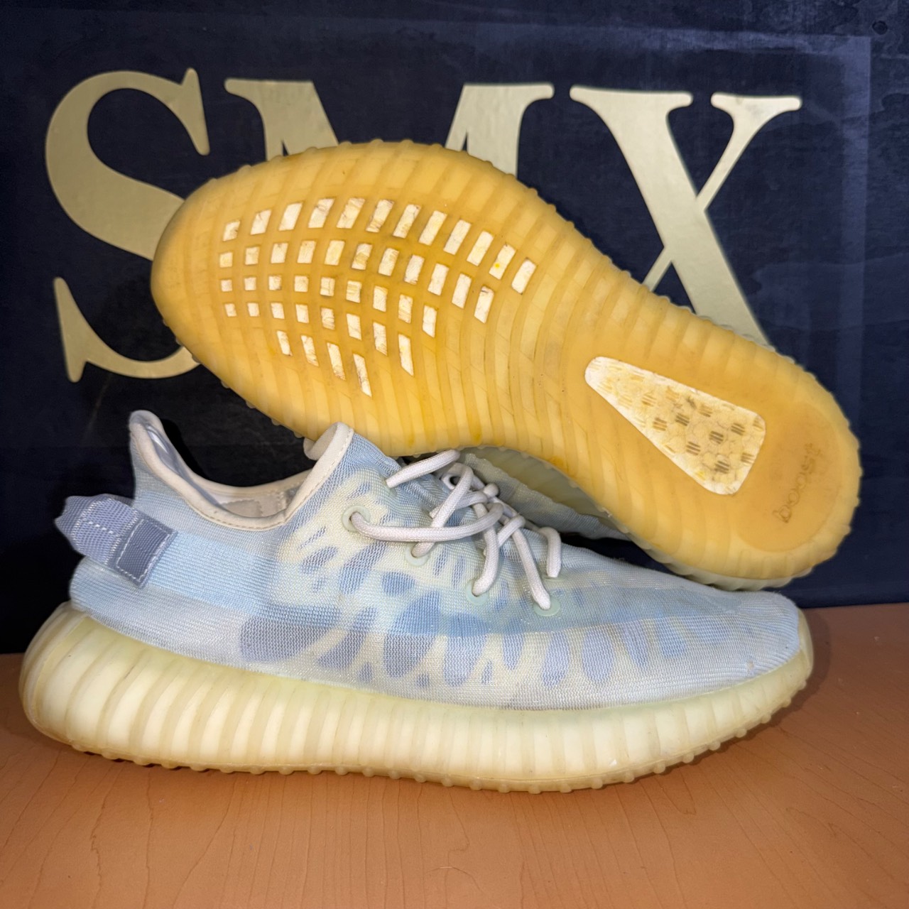 adidas Yeezy Boost 350 V2 'Mono Ice' · Foto 1