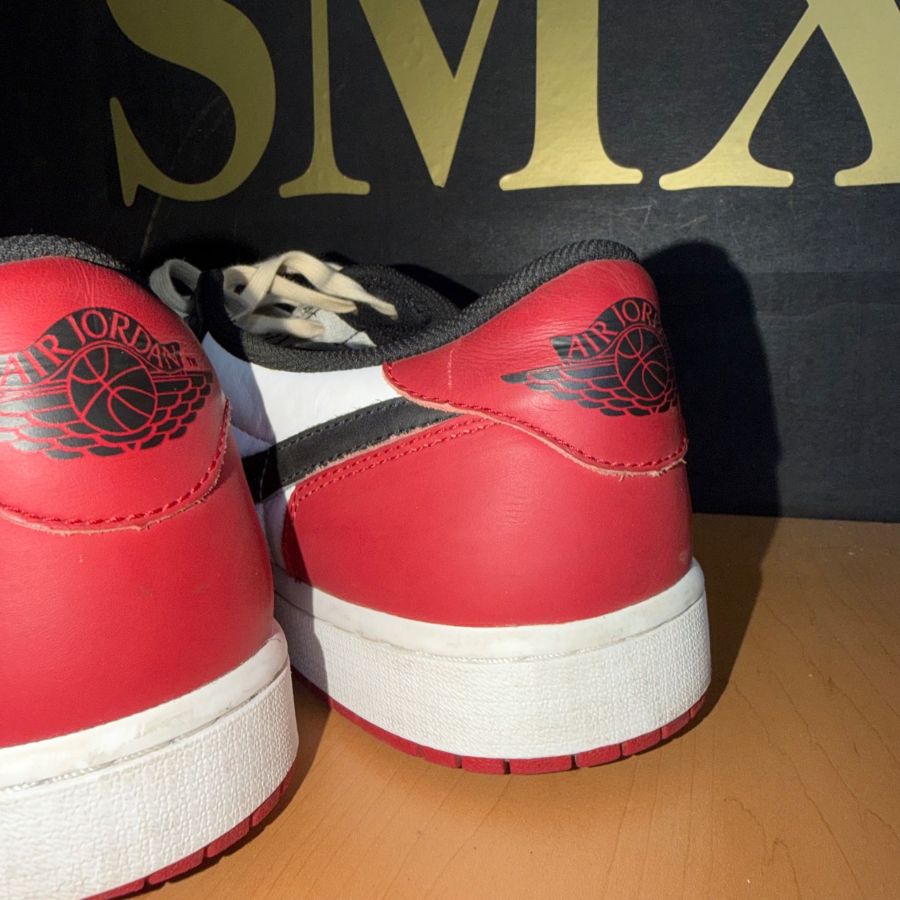Air Jordan 1 Low 'Black Toe' · Foto 6