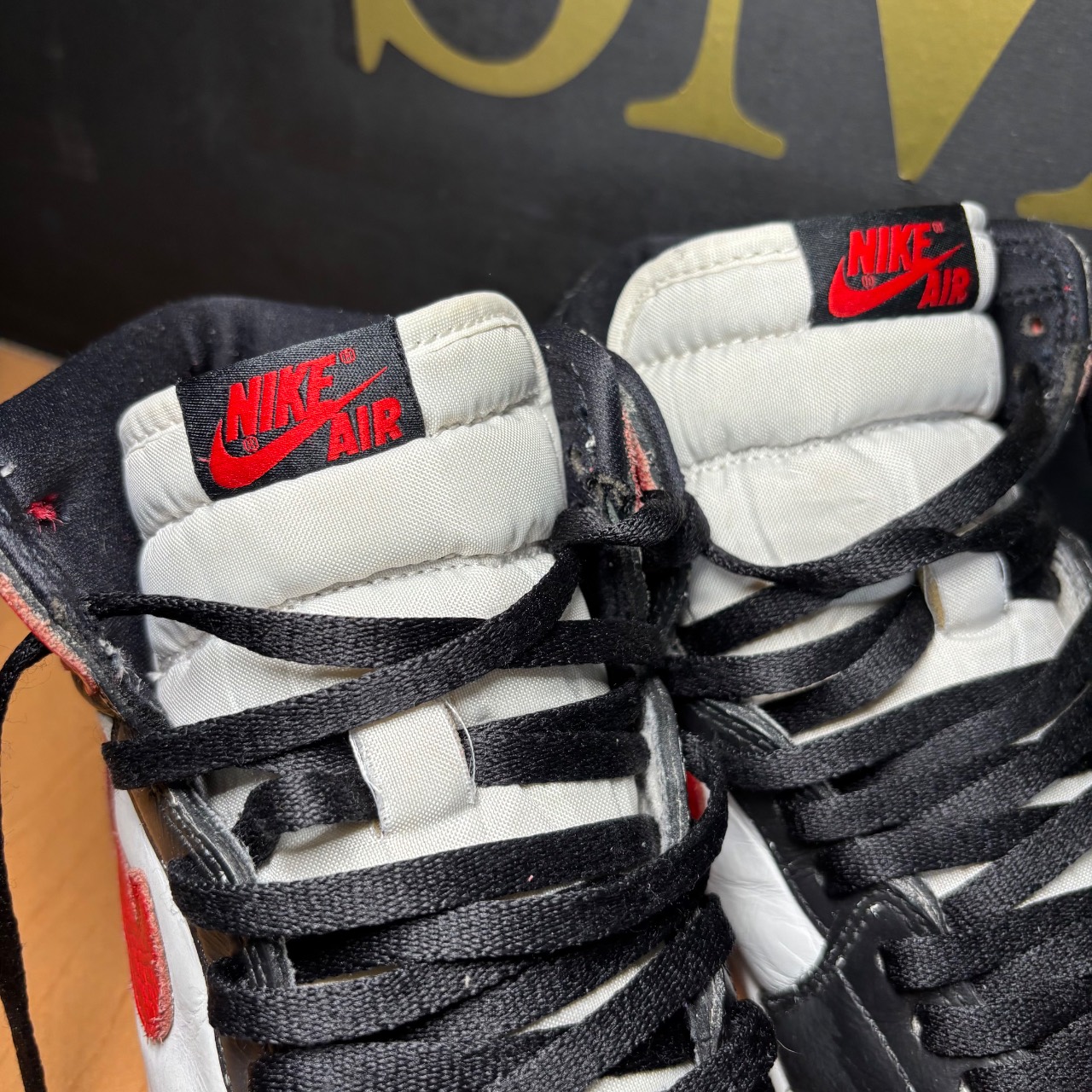 Air Jordan 1 Retro High OG White/University Red-Black · Foto 4