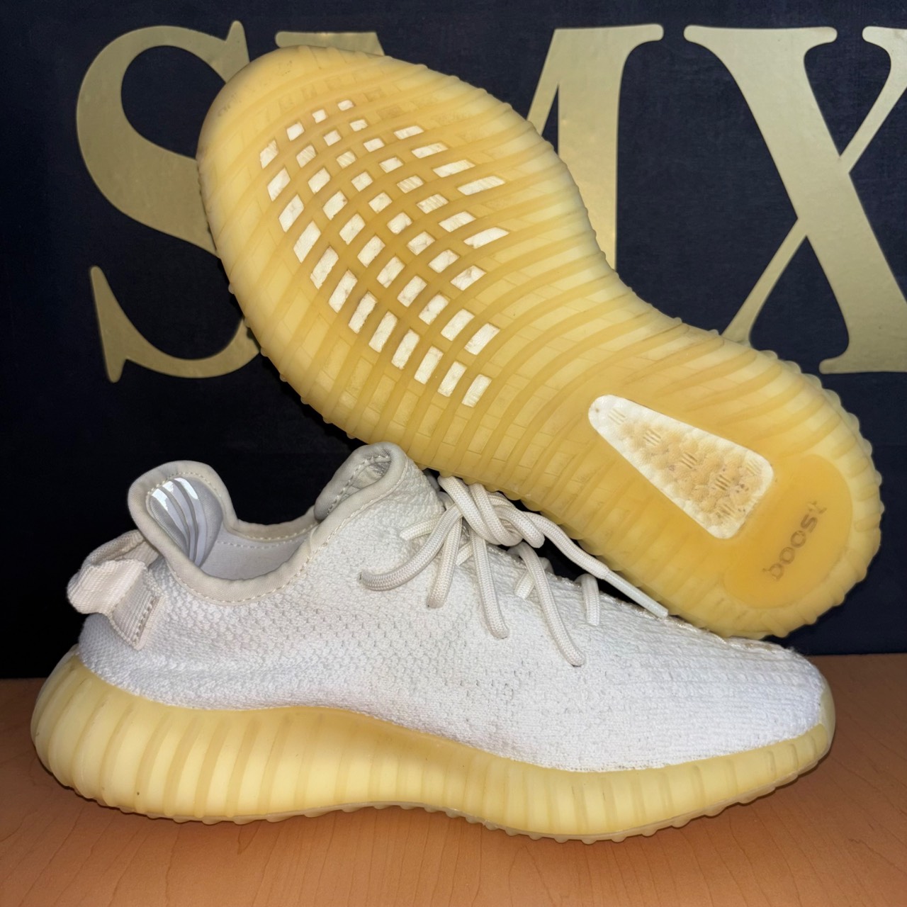 Adidas Yeezy Boost 350 V2 Cream White · Foto 2
