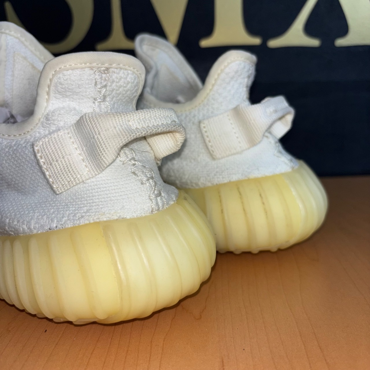 Adidas Yeezy Boost 350 V2 Cream White · Foto 4