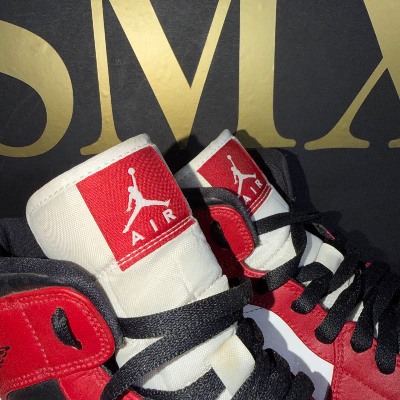 Air Jordan 1 Mid Chicago · Foto 3