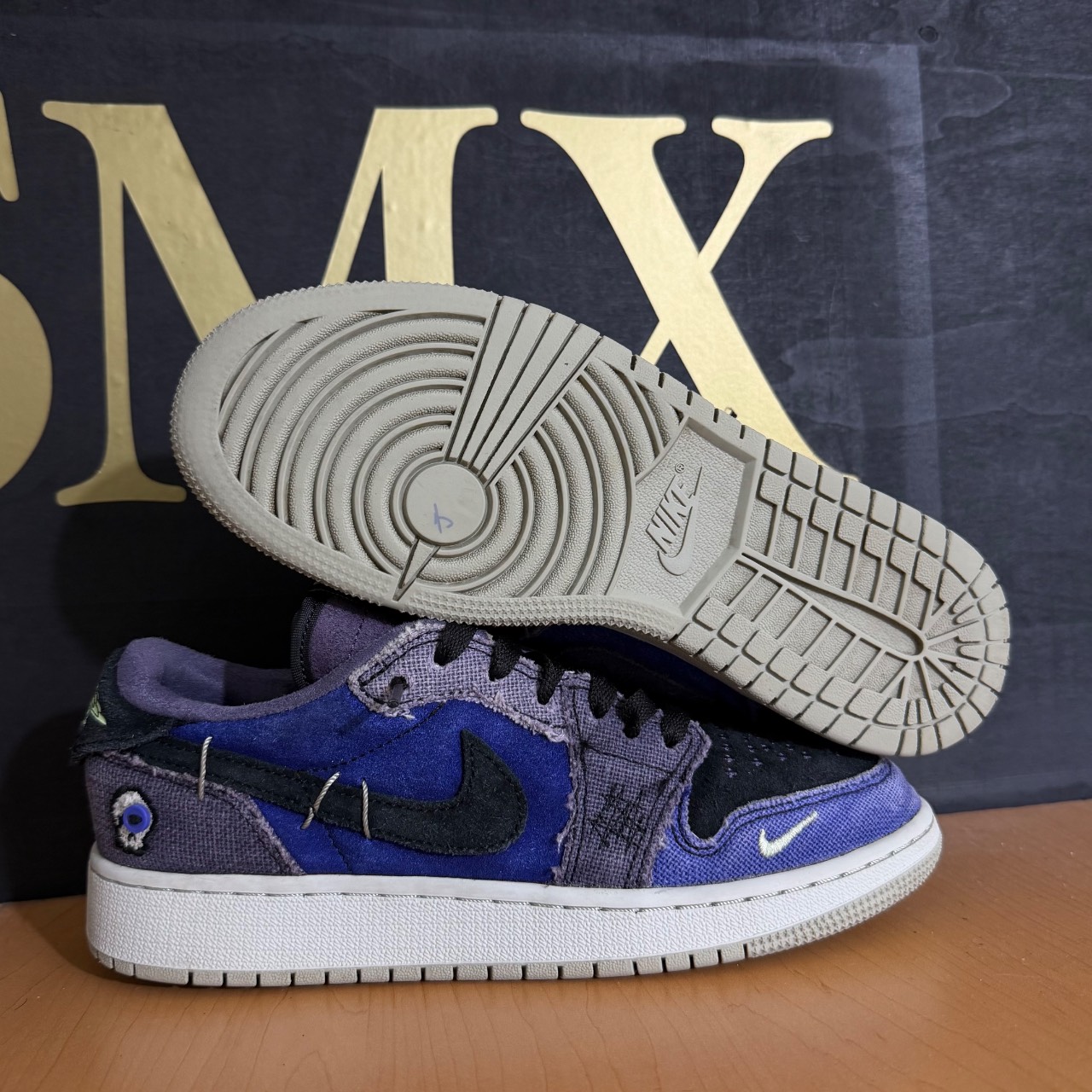 Air Jordan 1 Low OG vudu · Foto 2