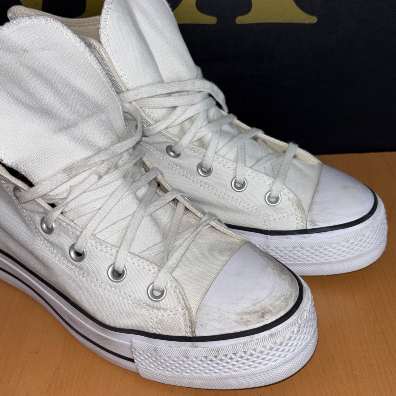 Converse Chuck Taylor All Star High Blanco con detalles negros · Foto 3