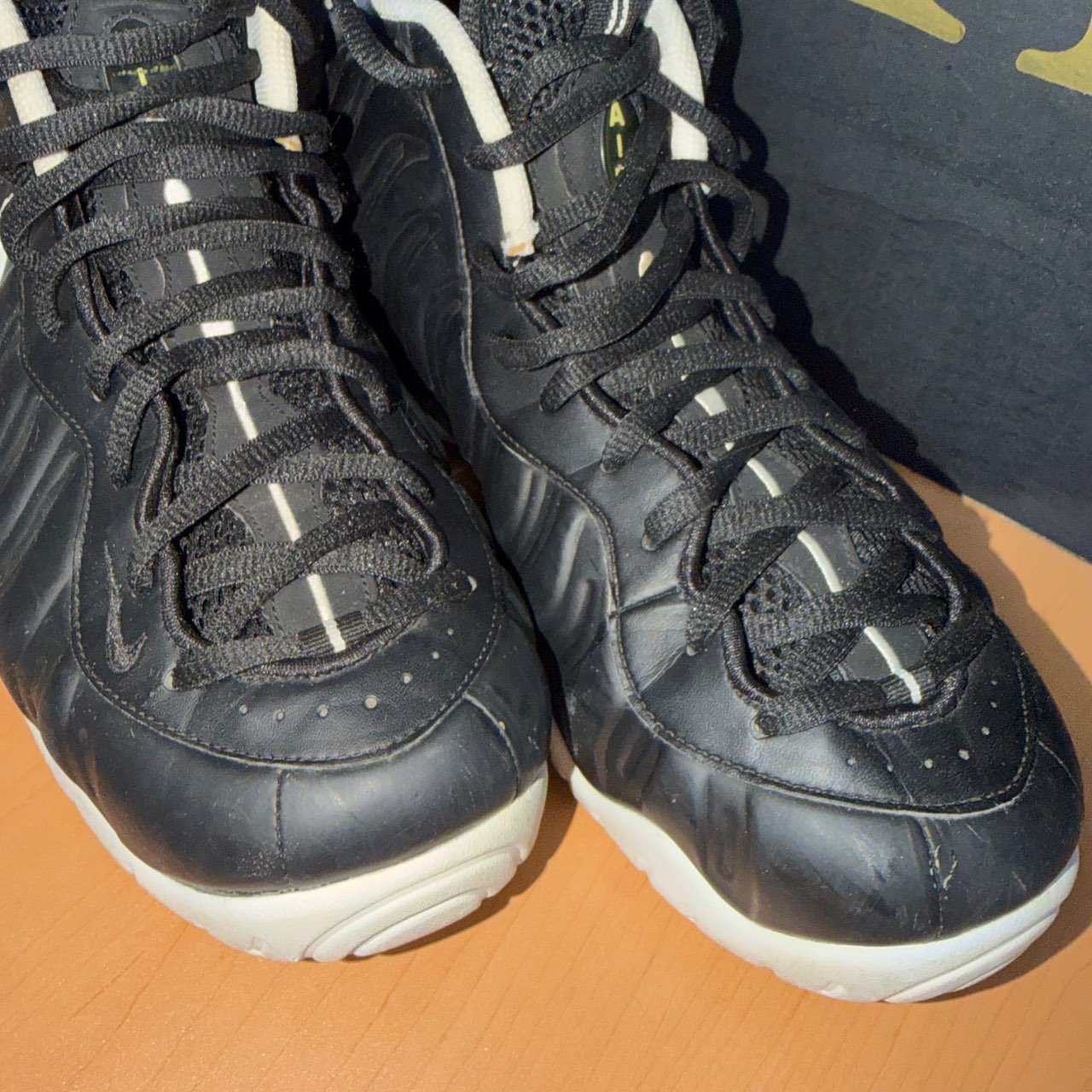 Nike Air Foamposite Pro Black White · Foto 4