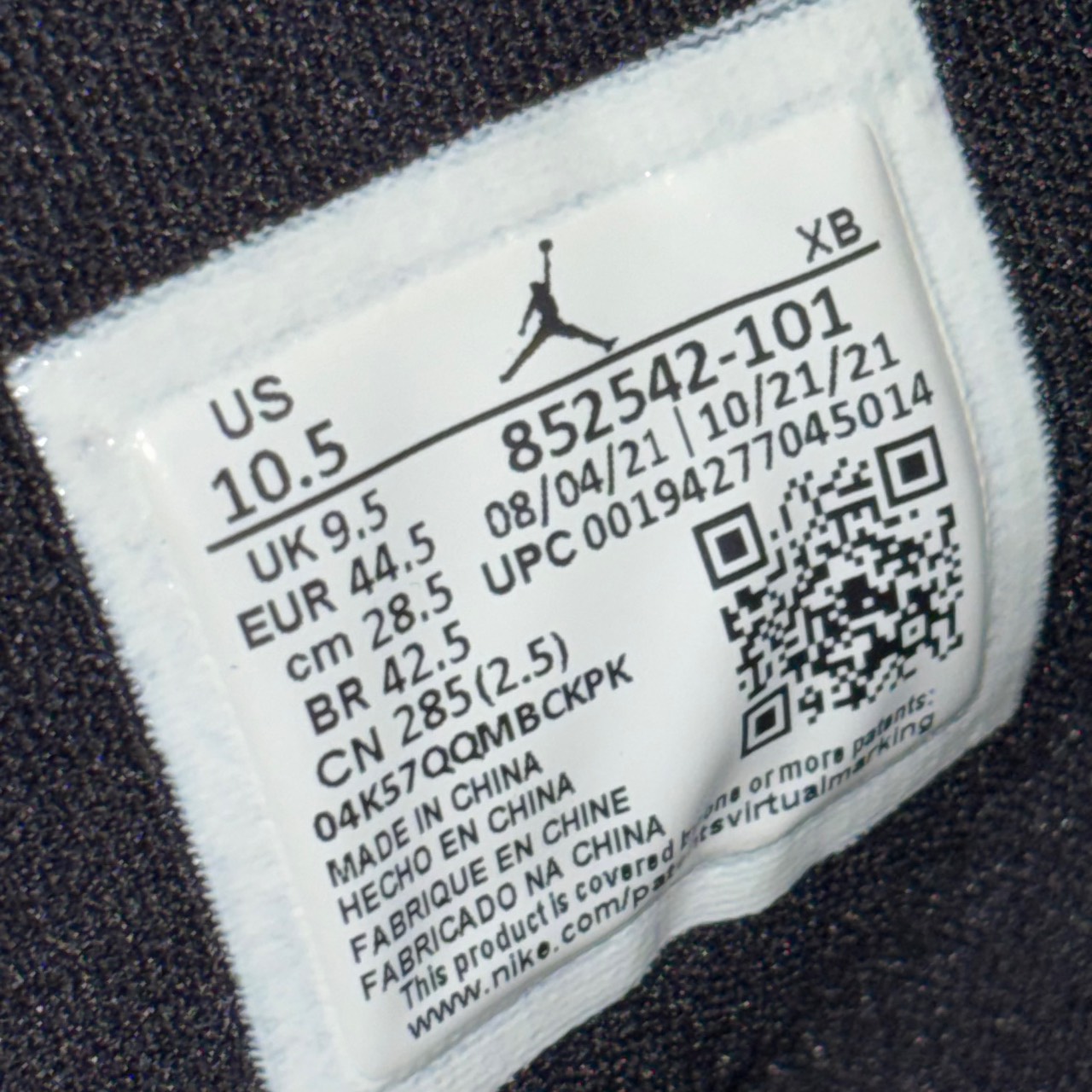 Air Jordan 1 Mid · Foto 6