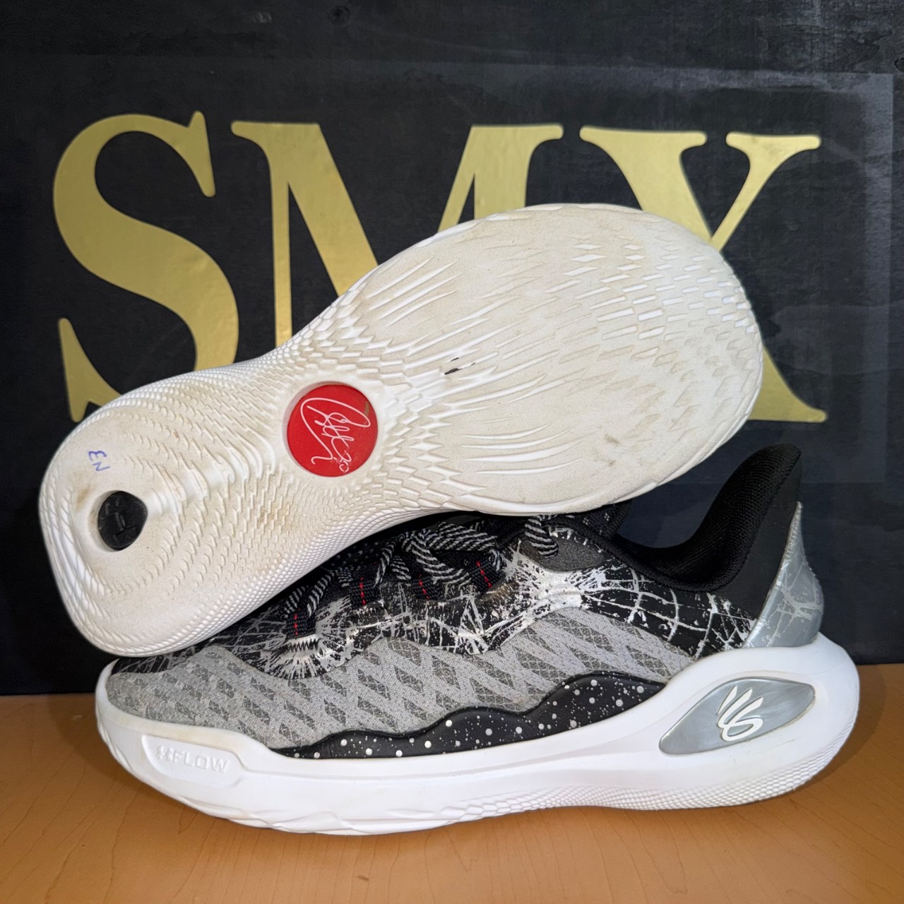 Under Armour Curry Flow 9 · Foto 1