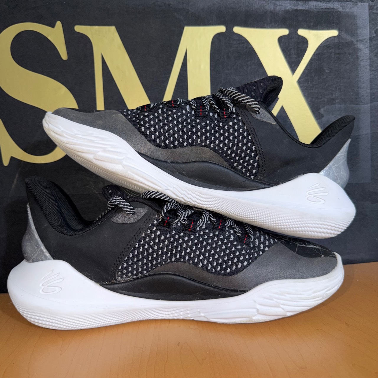 Under Armour Curry Flow 9 · Foto 3