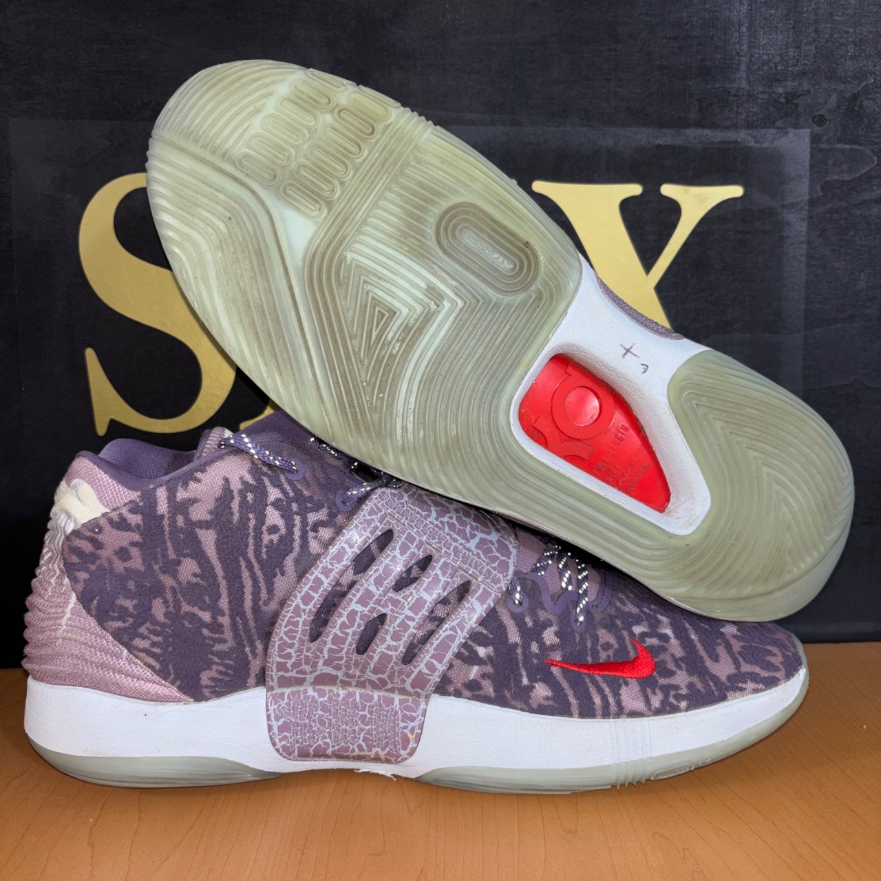 Nike KD 15 Aunt Pearl · Foto 2