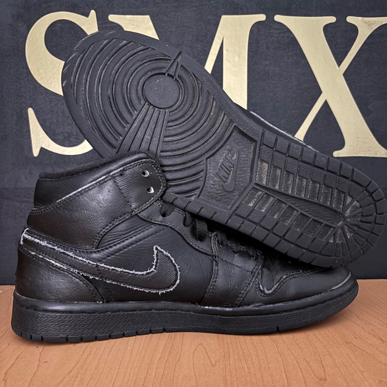Air Jordan 1 Mid black · Foto 2