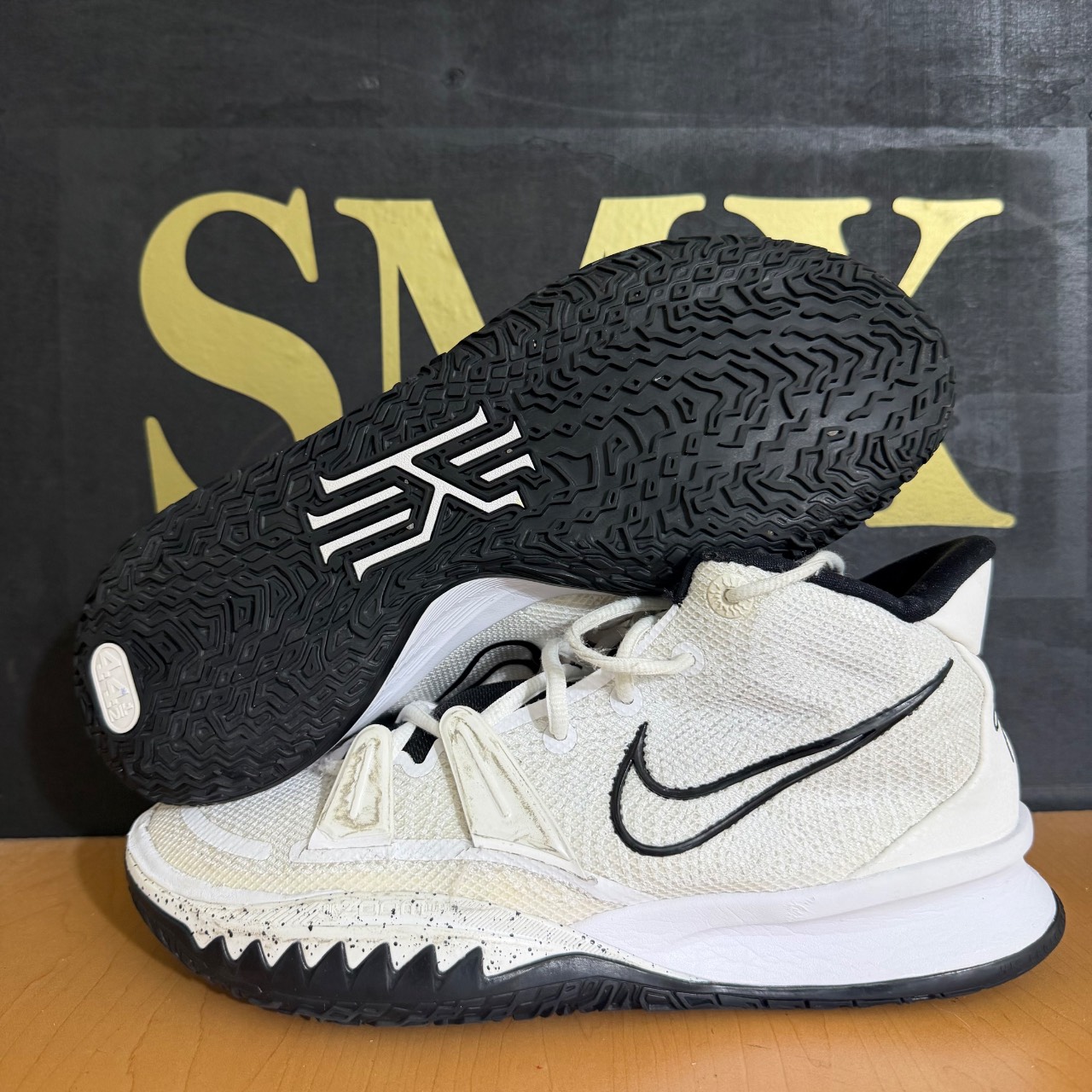 Nike Kyrie 7 'Sisterhood' · Foto 2