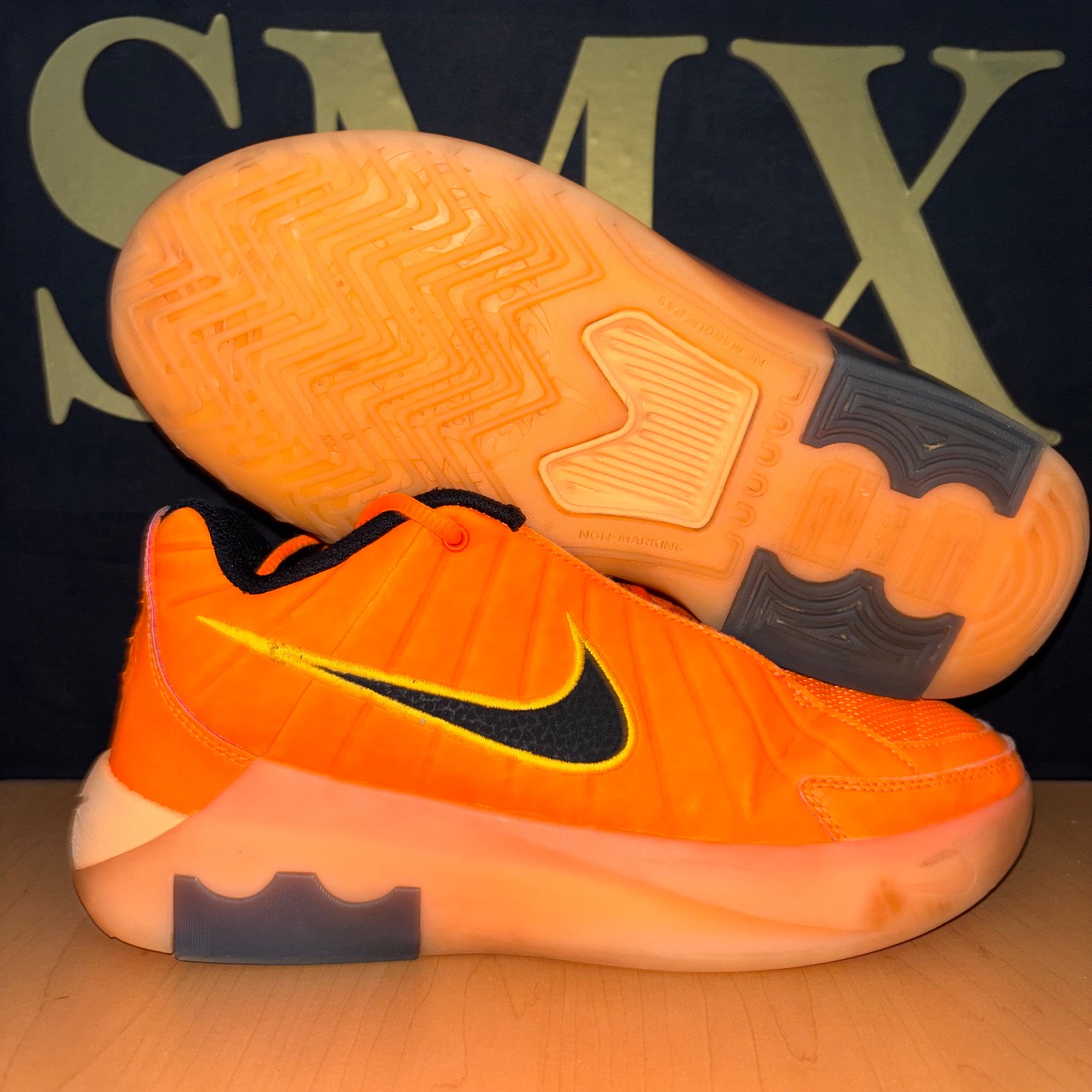 Nike Lebron Whitness · Foto 1