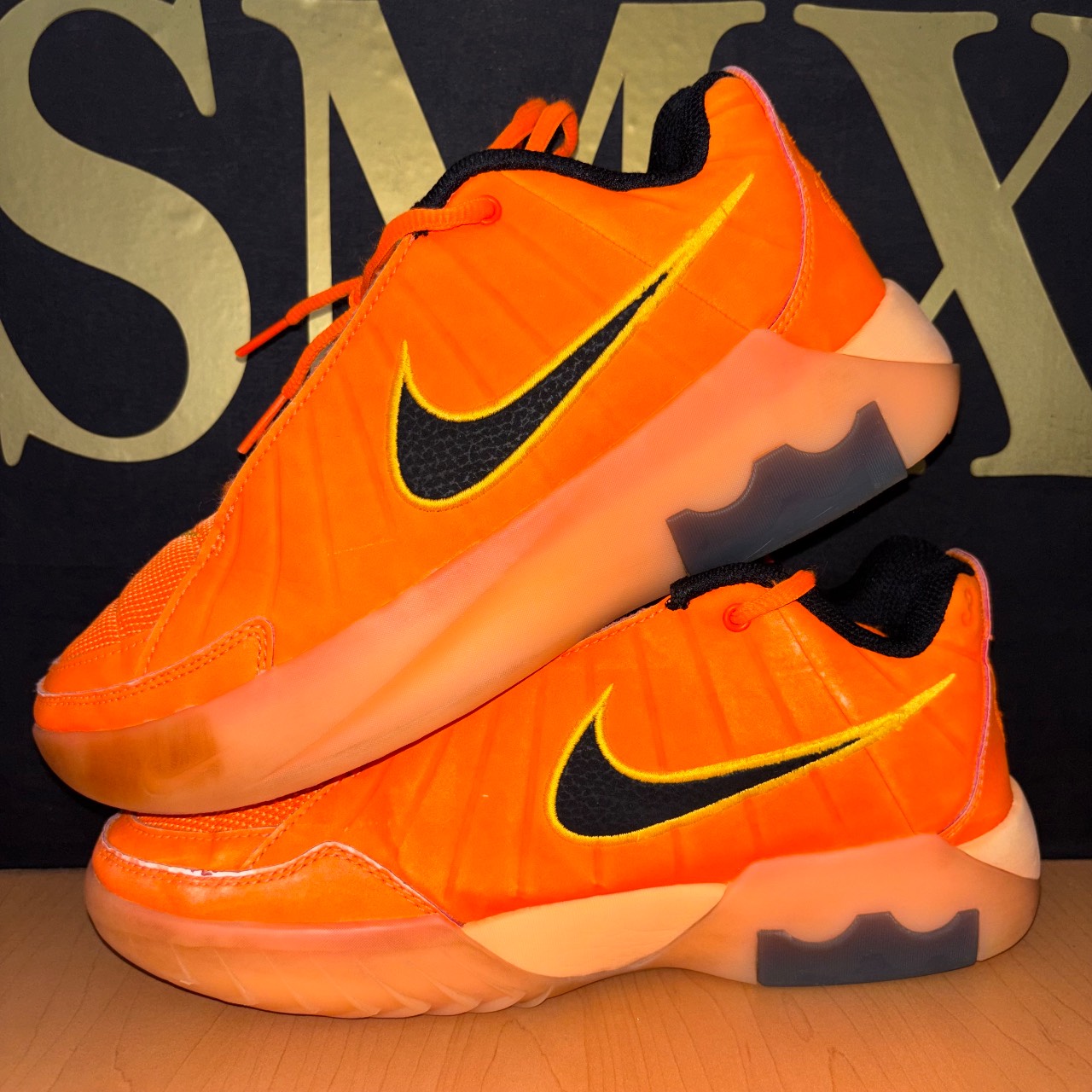 Nike Lebron Whitness · Foto 3