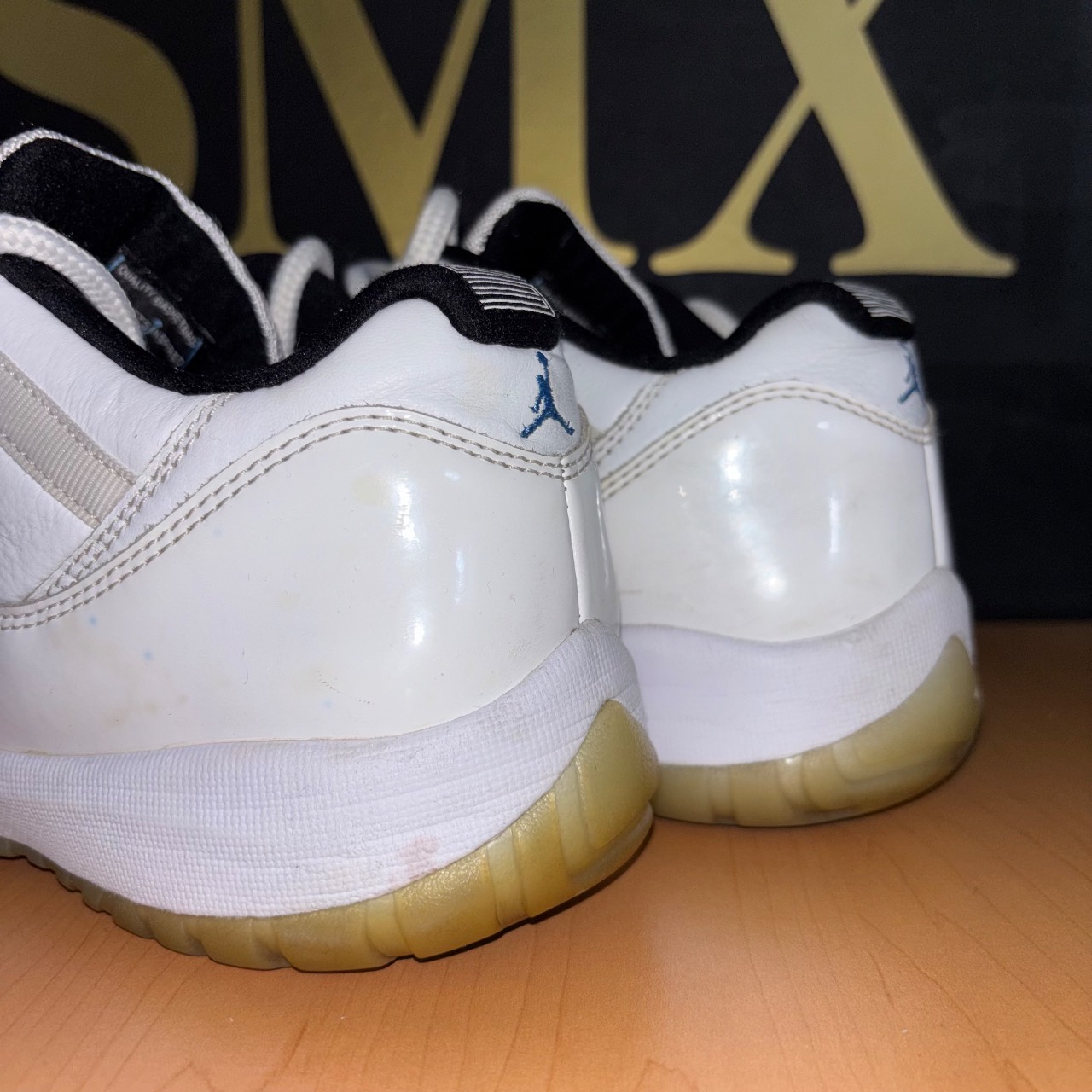 Air Jordan 11 Low · Foto 5