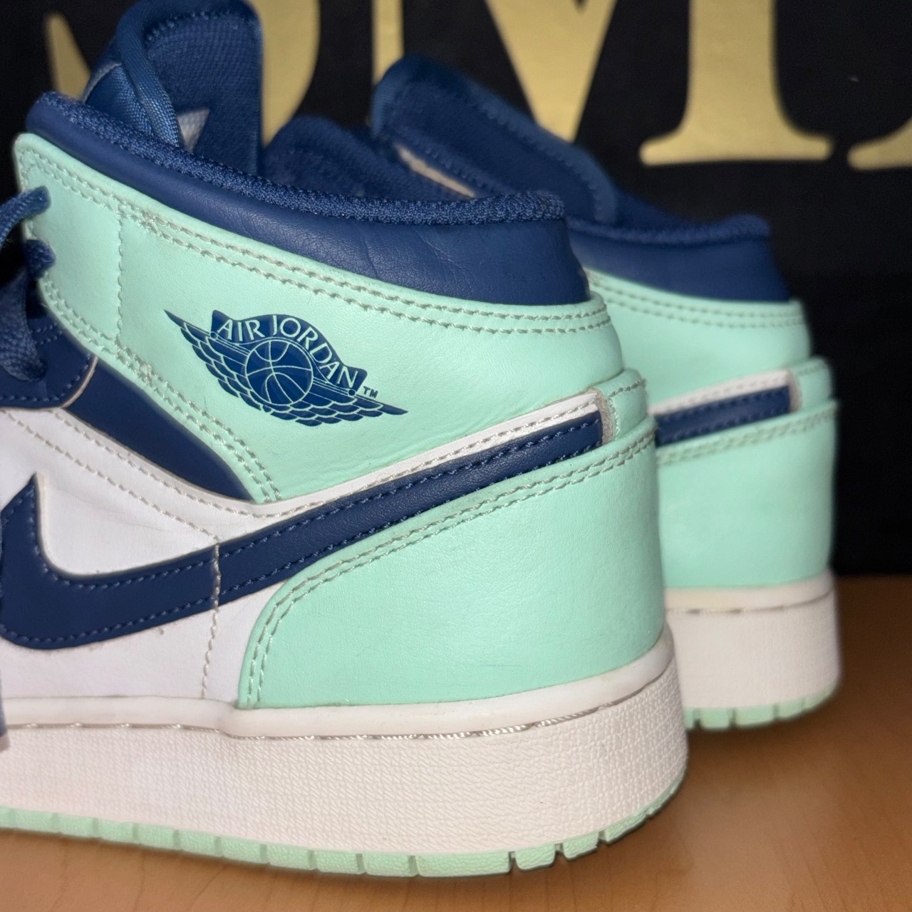 Air Jordan 1 Mid · Foto 5