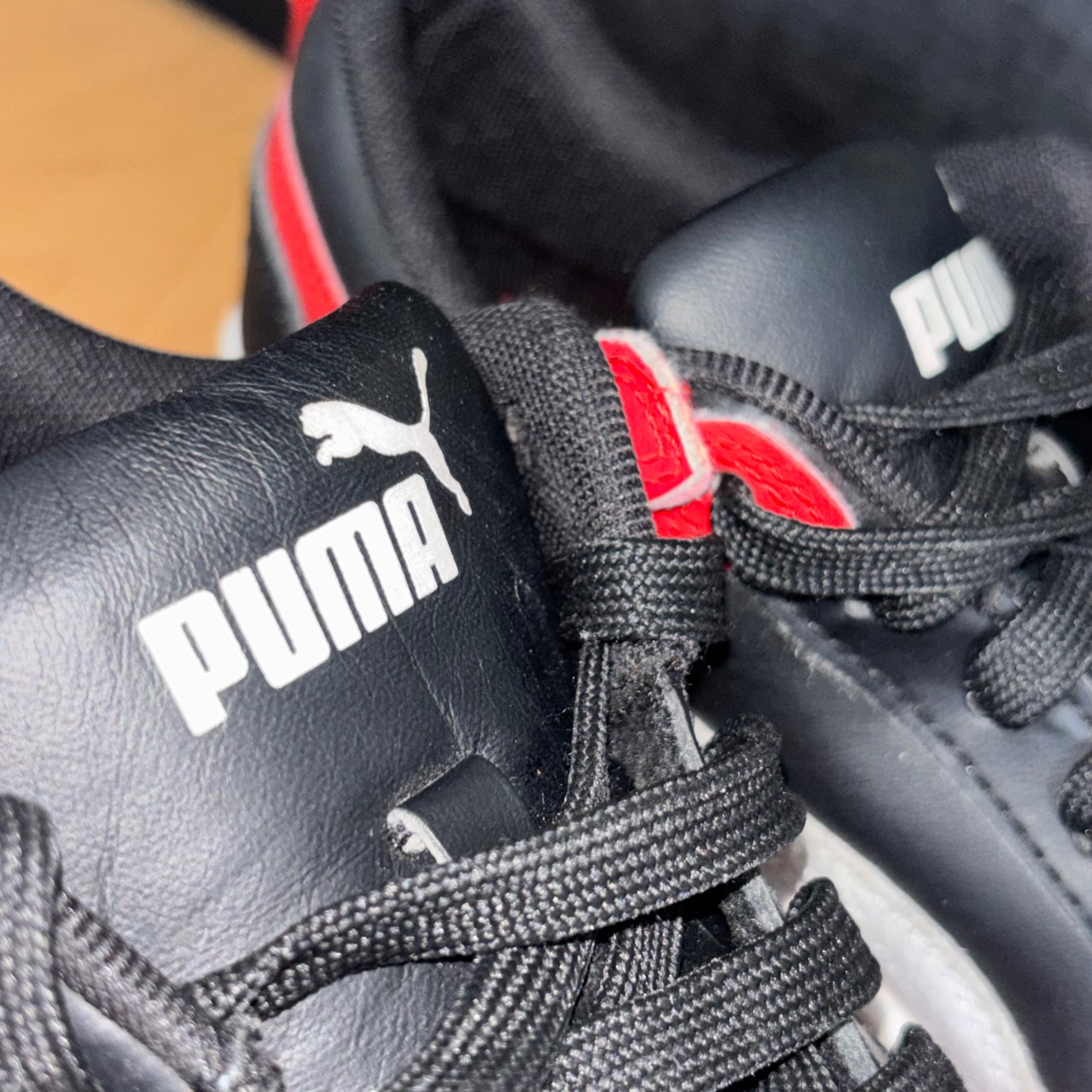 PUMA Rebound LayUp Lo Negro-Rojo-Blanco · Foto 5
