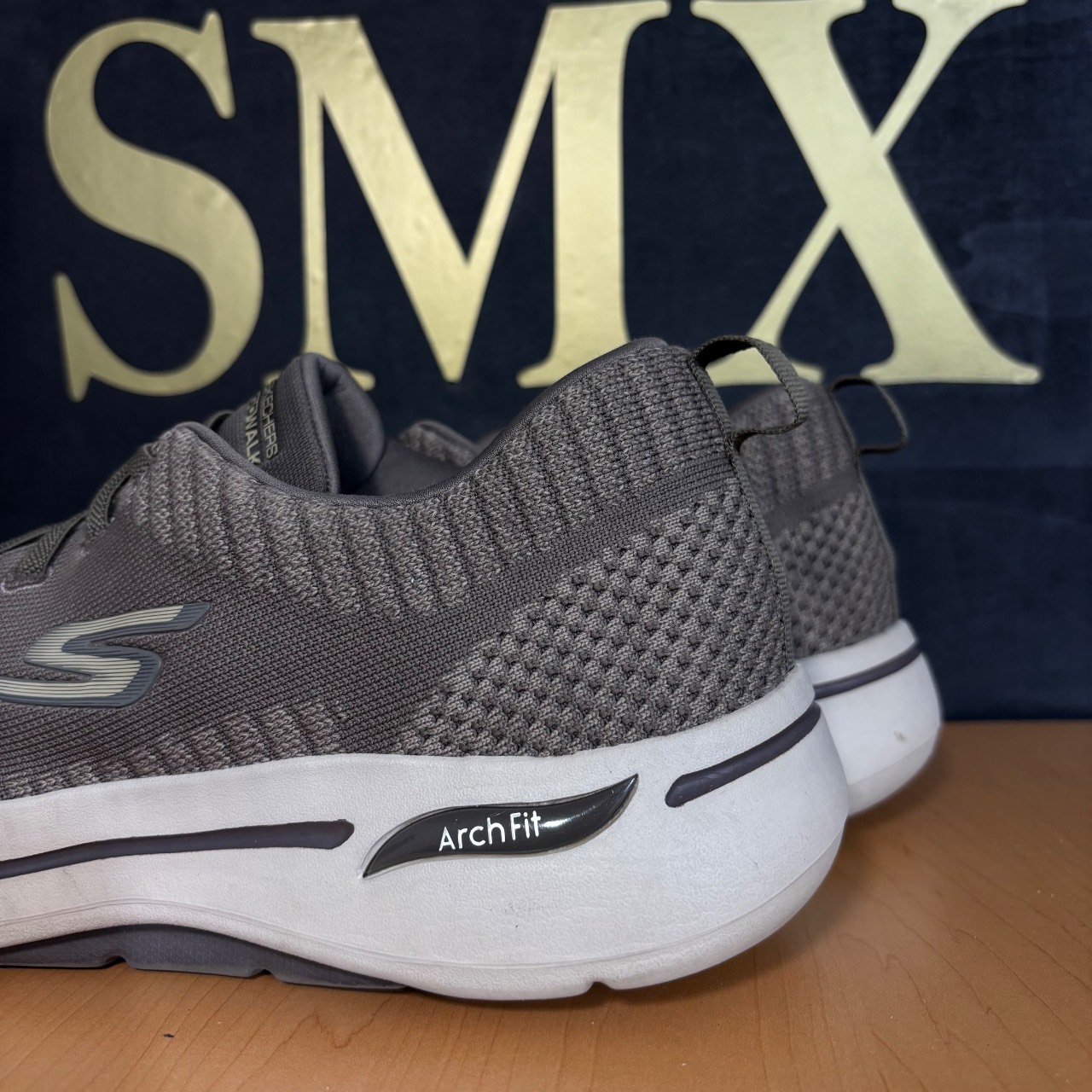 Skechers Go Walk Arch Fit Grand Select Taupe · Foto 4