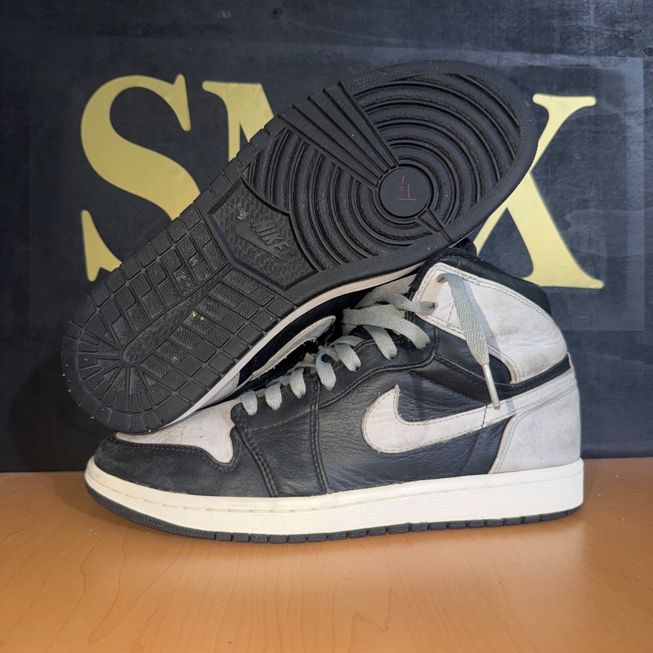 Air Jordan 1 Retro High OG 'Shadow' (2018) · Foto 1