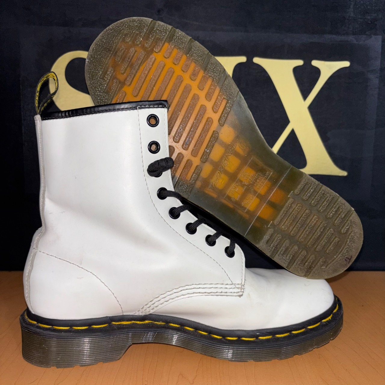 Dr. Martens 1460 White · Foto 2