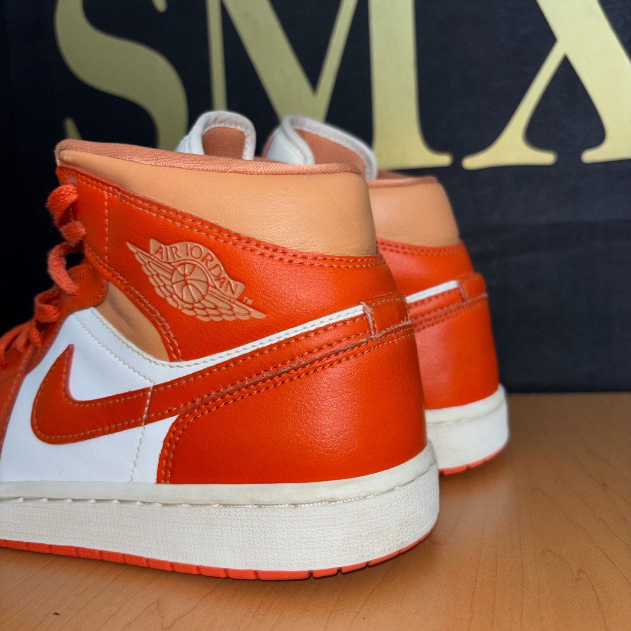 Air Jordan 1 Mid · Foto 5