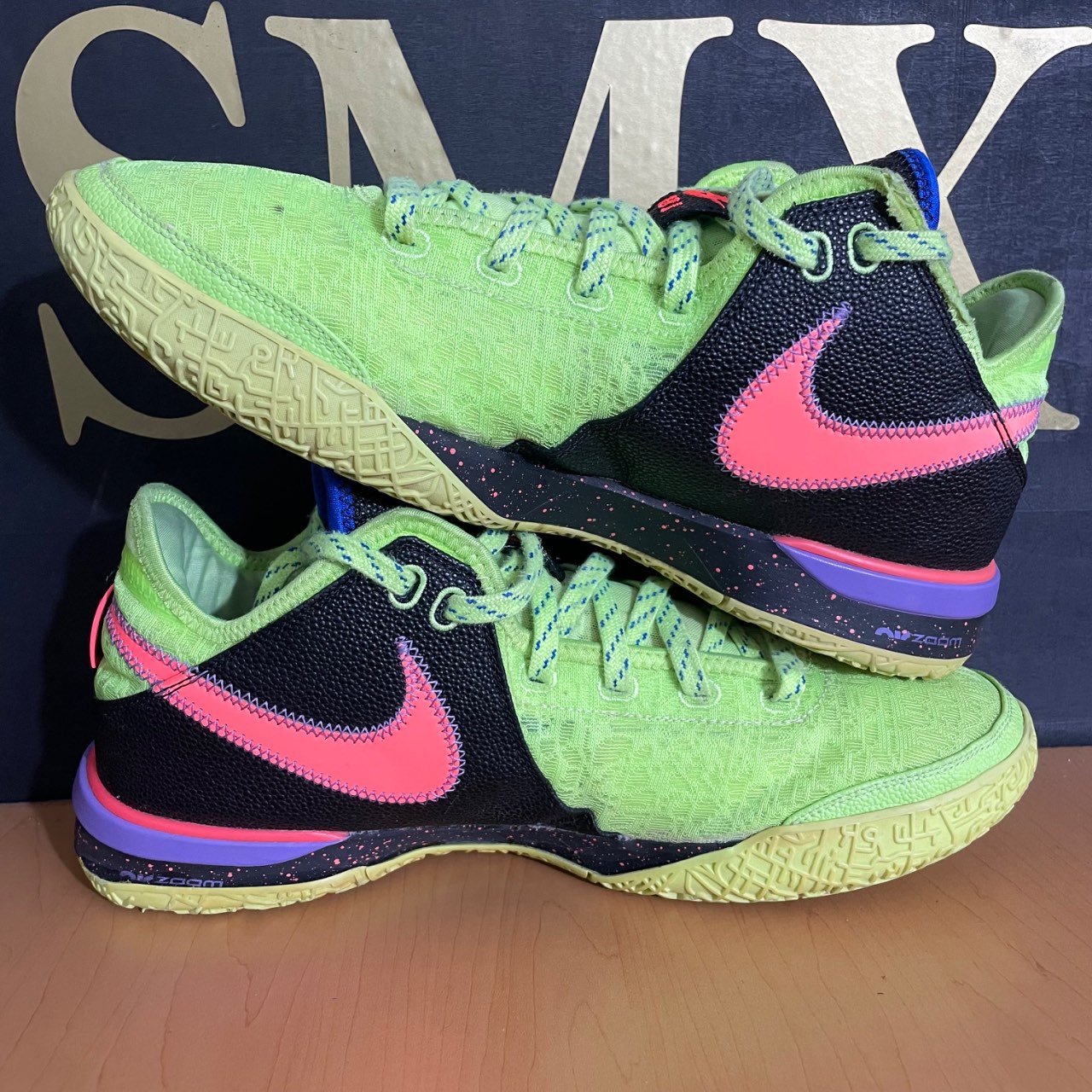 Nike LeBron 20 'Barely Green' · Foto 3