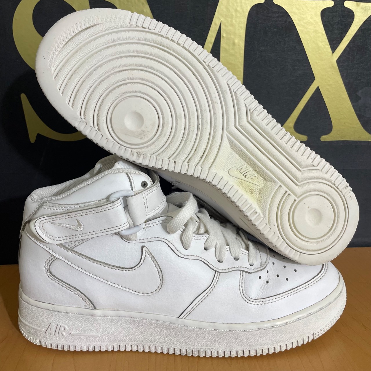 Nike Air Force 1 Mid · Foto 2