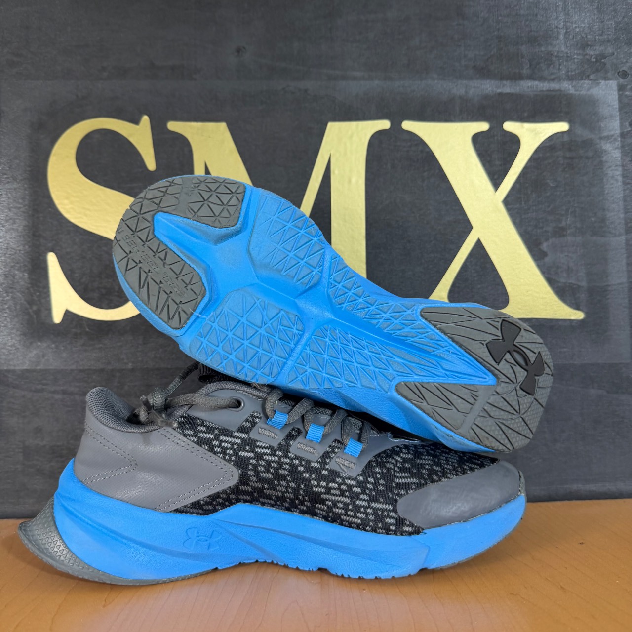 Under Armour Scramjet gris, negro y azul · Foto 2