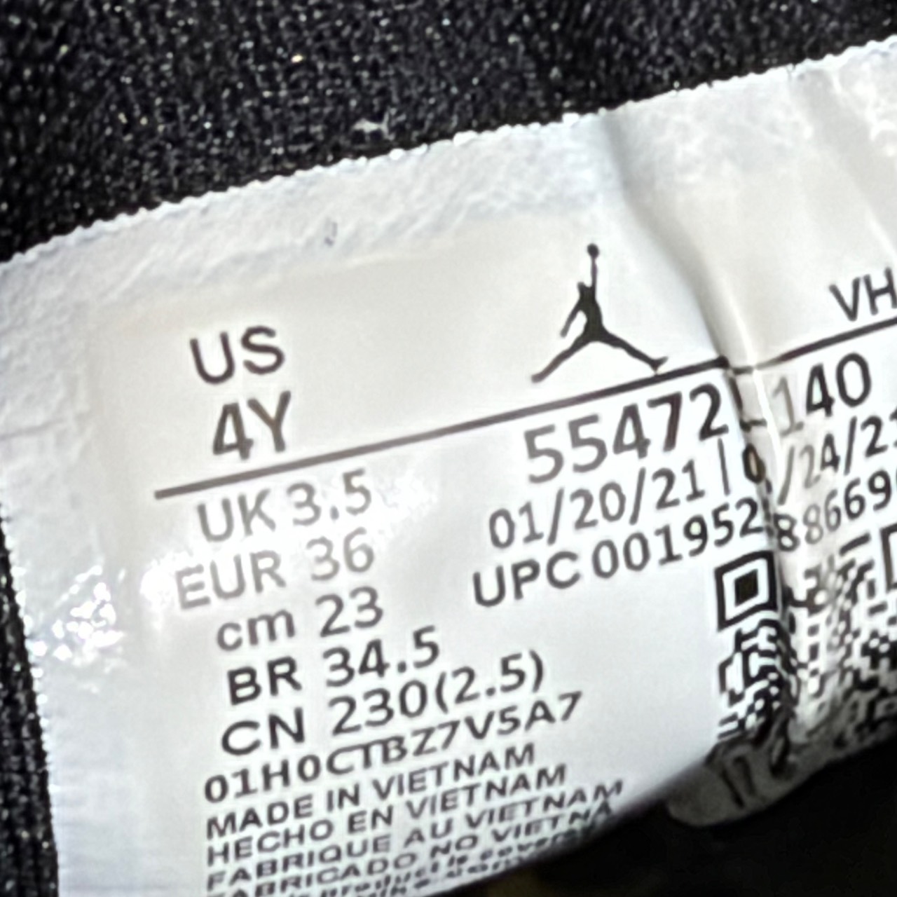 Air Jordan 1 Mid GS · Foto 5
