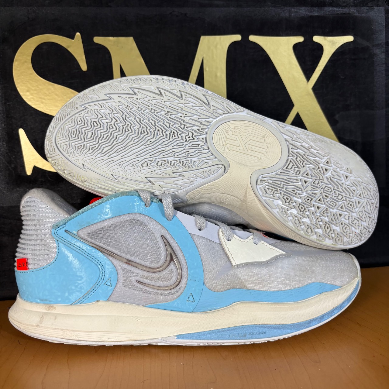 Nike Kyrie Low 5 Football Grey/Black/Blue Chill/Sail · Foto 1