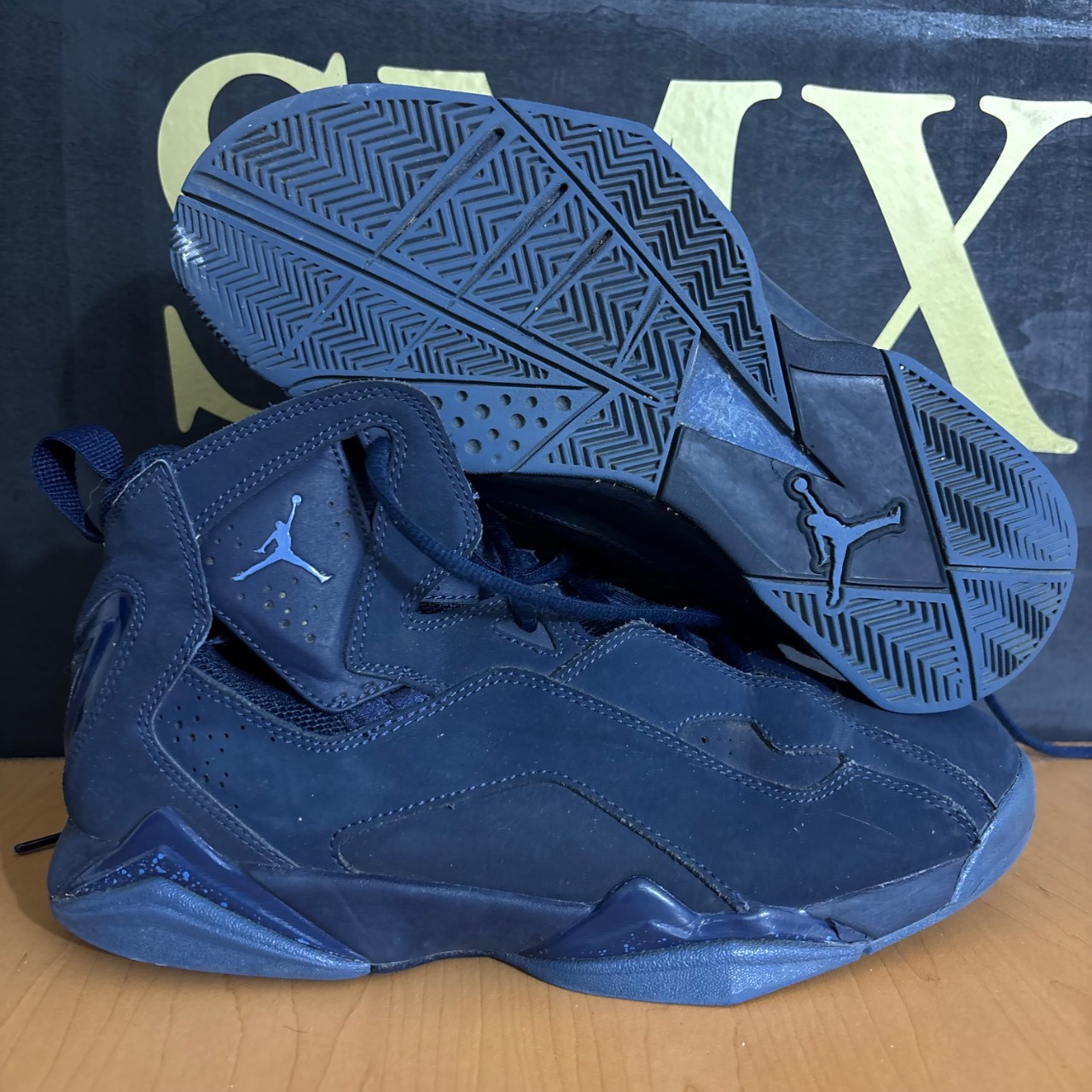 Jordan Retro 7 Negro/Azul oscuro · Foto 1