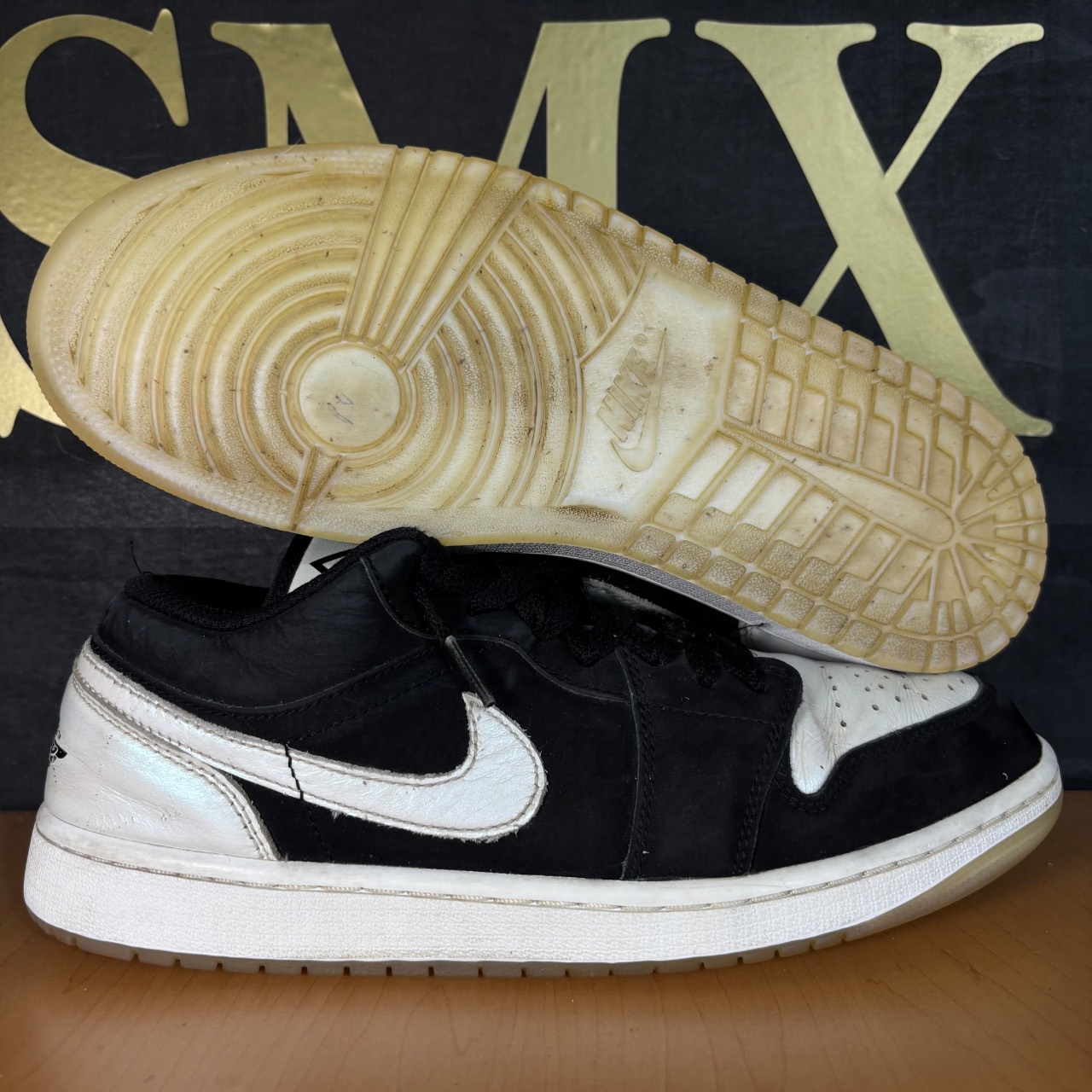 Air Jordan 1 Low OG Black White