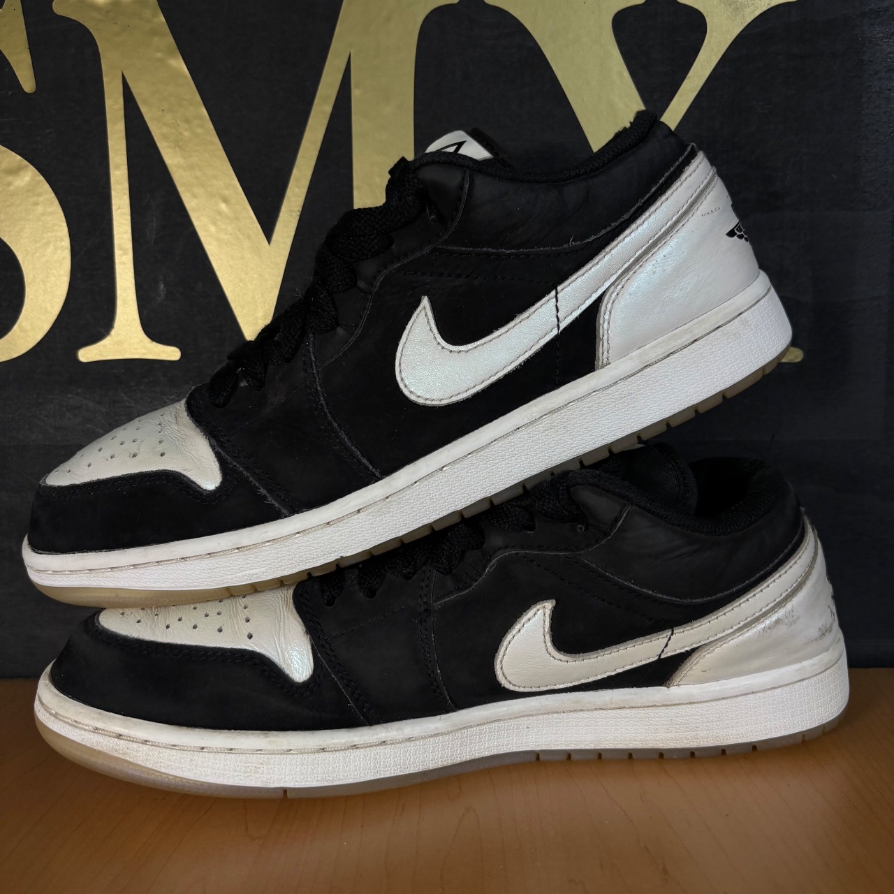 Air Jordan 1 Low OG Black White · Foto 3