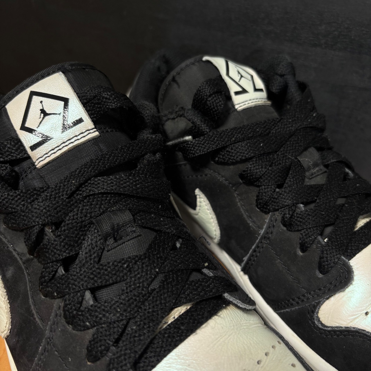 Air Jordan 1 Low OG Black White · Foto 4