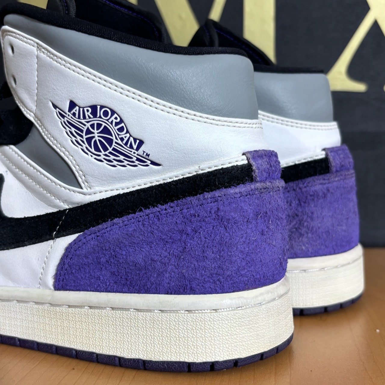 Air Jordan 1 Mid · Foto 4