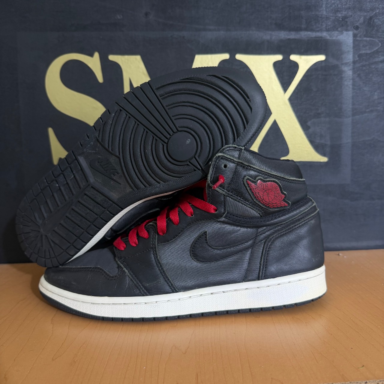 Air Jordan 1 Retro High OG · Foto 2