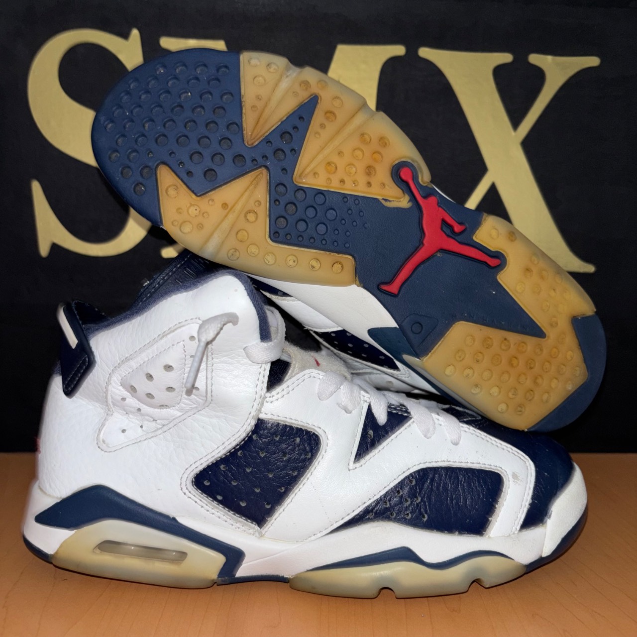 Air Jordan 6 Retro GS 'Midnight Navy' · Foto 1